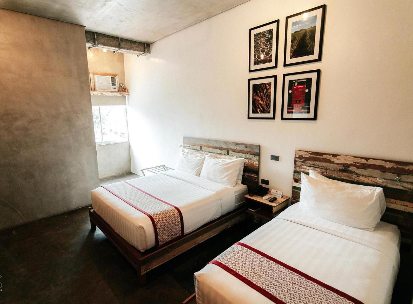 The Bricks Hotel Dumaguete City Dış mekan fotoğraf