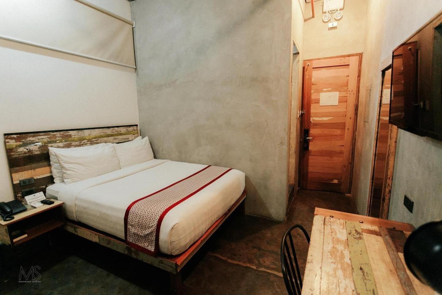The Bricks Hotel Dumaguete City Dış mekan fotoğraf